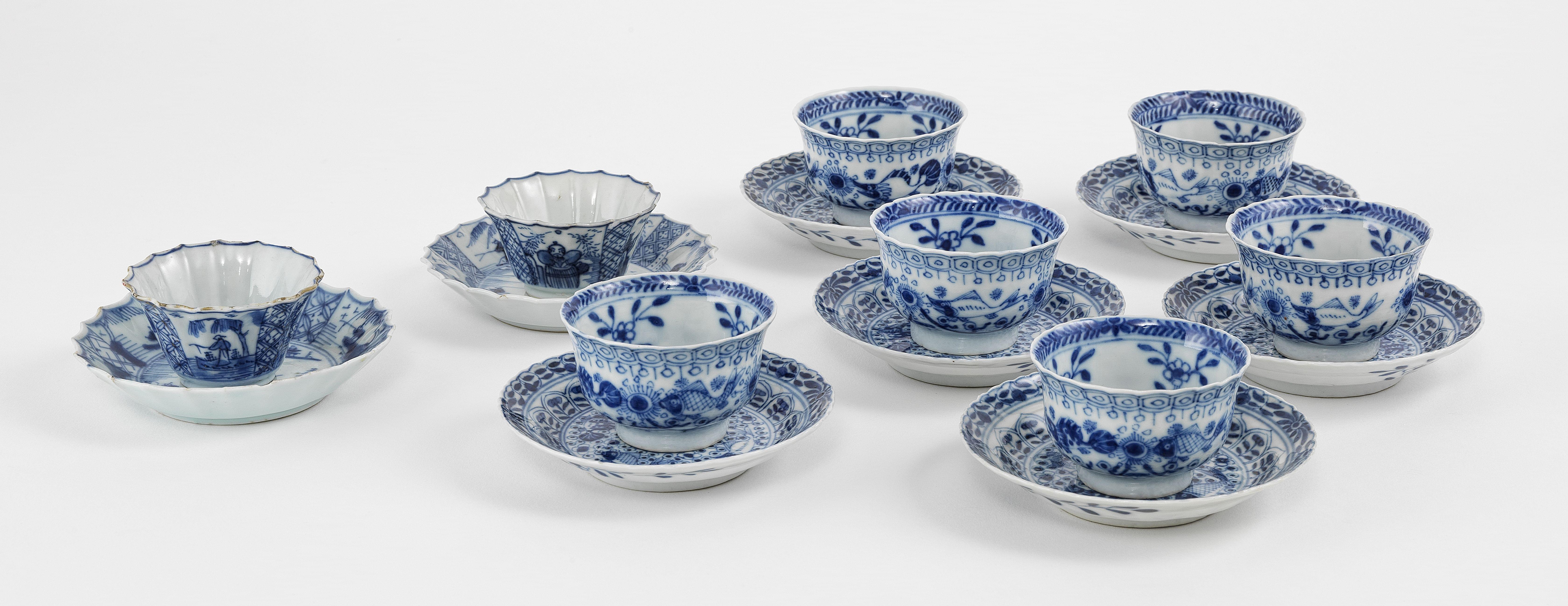 Six tasses et soucoupes, 2 tasses et soucoupes, Chine dynastie Qing (1944-1912)