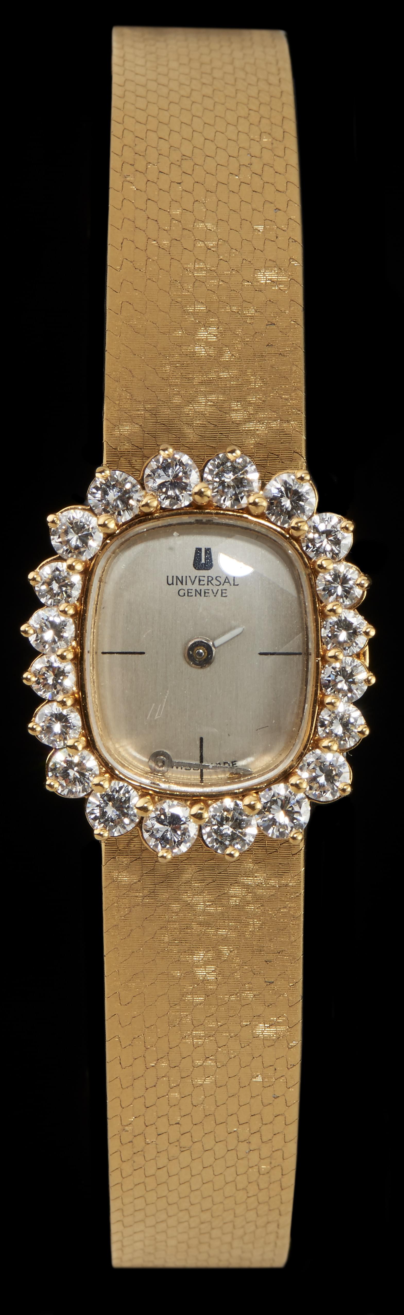 Universal Genève, montre bracelet sertie de diamants (env. 1,8 ct)